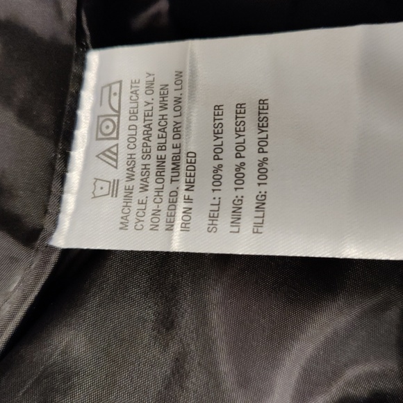 Colleen Lopez Vest - Picture 4 of 4